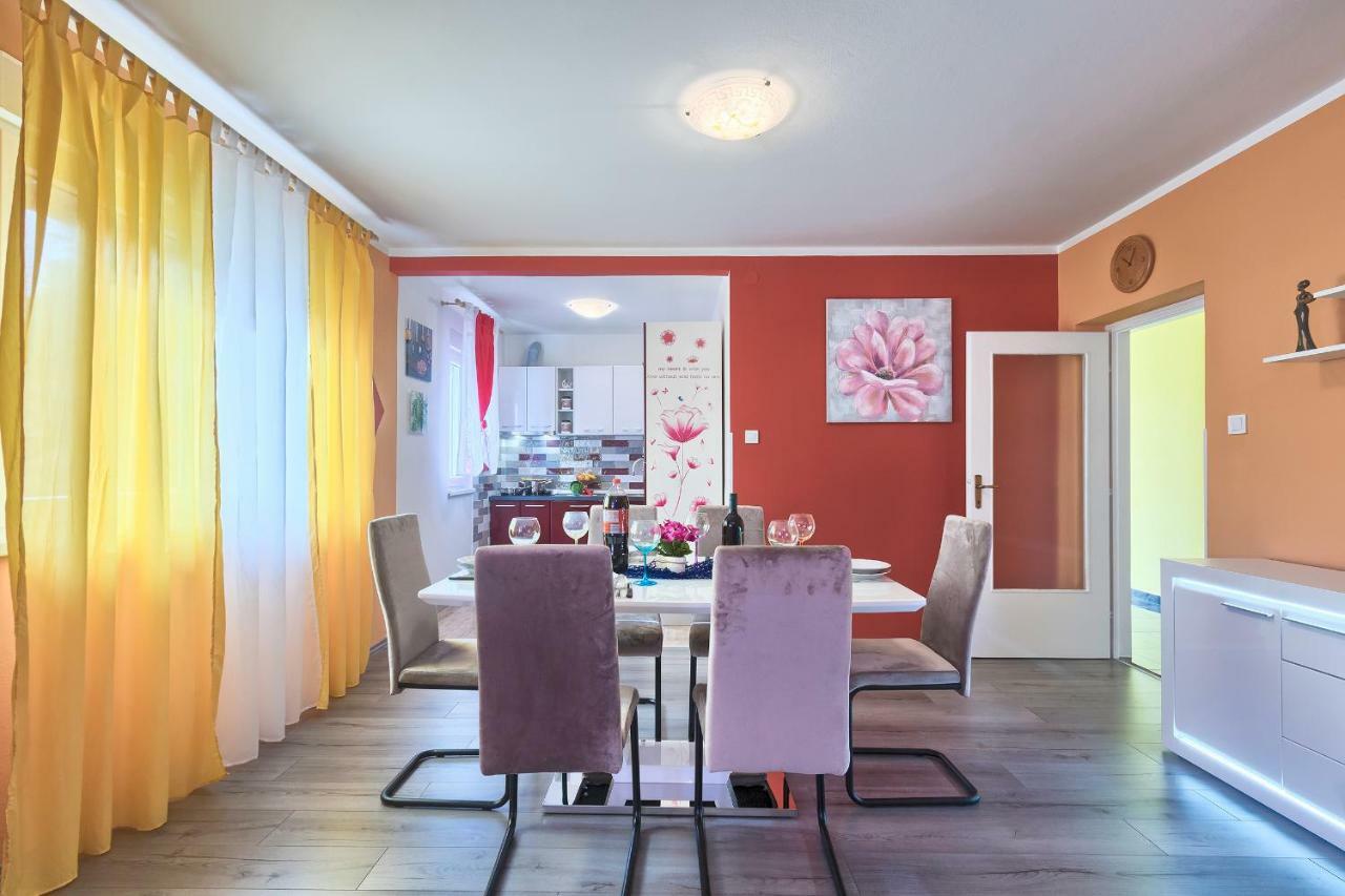 Apartman Modry Пула Экстерьер фото