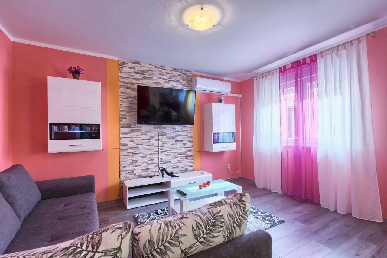Apartman Modry Пула Экстерьер фото